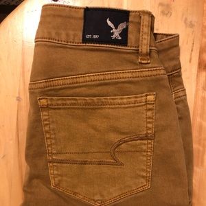 NWT American eagle mid rise shorts